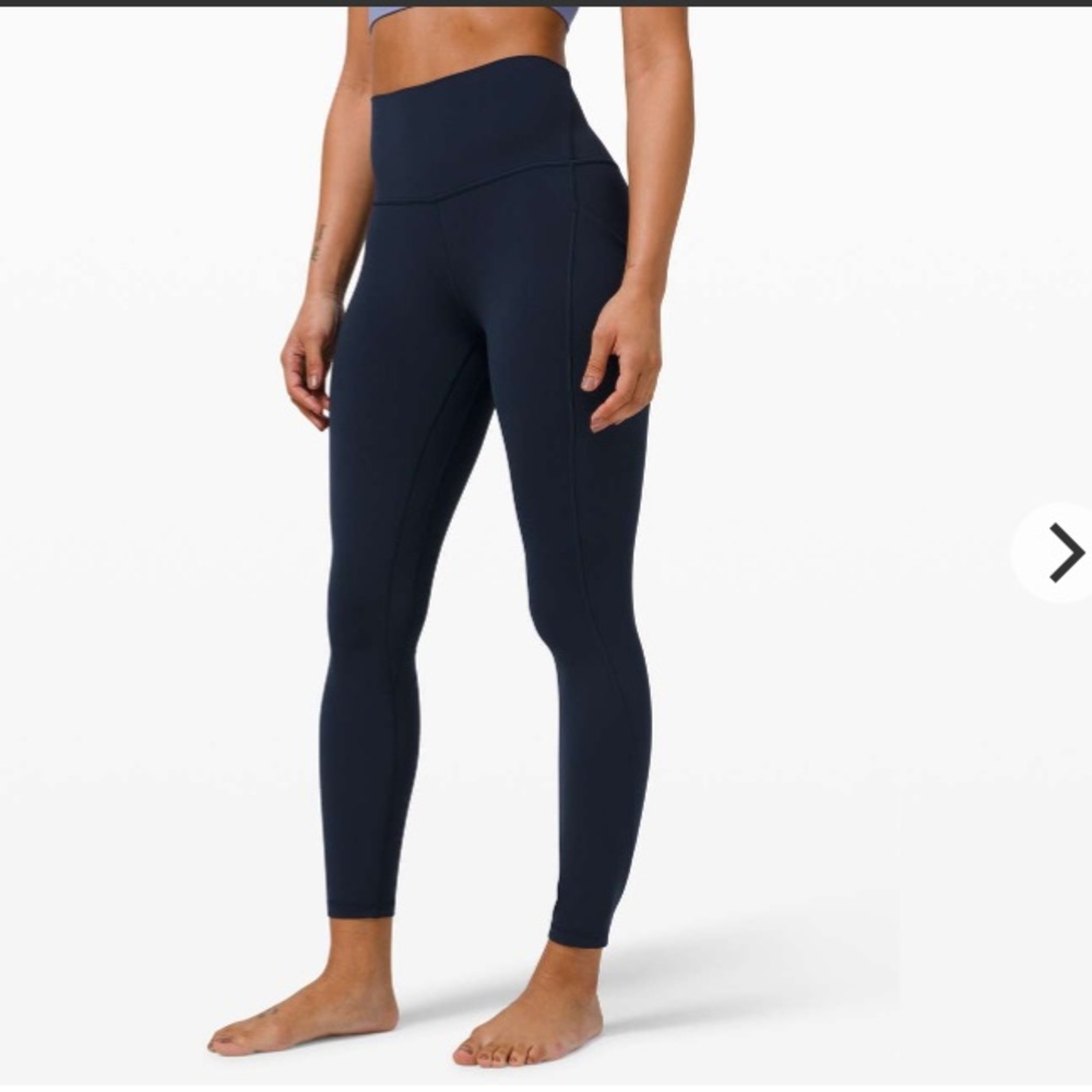 Lululemon Align Leggings 25” with pockets.  Size 0